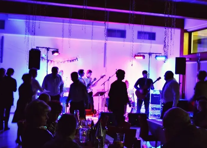 Hotel Lev